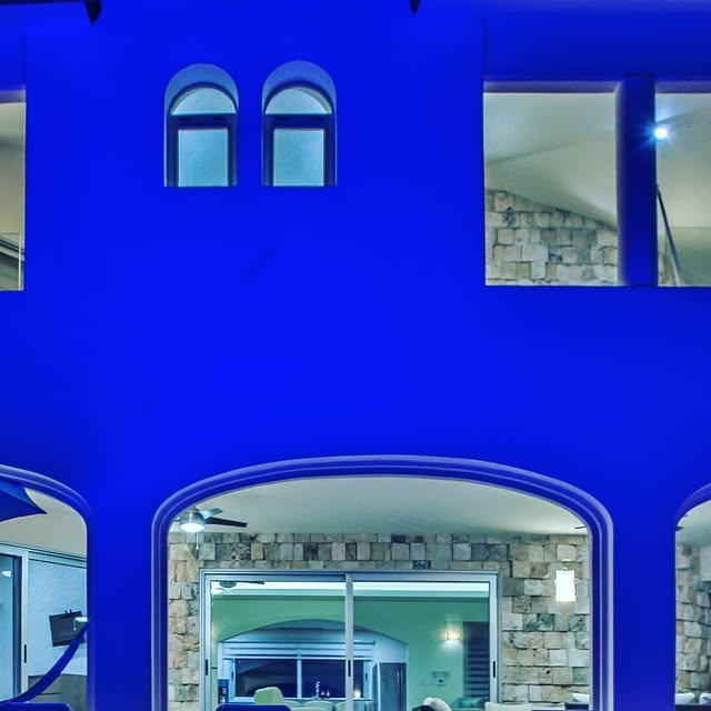 Casa Elegante social post